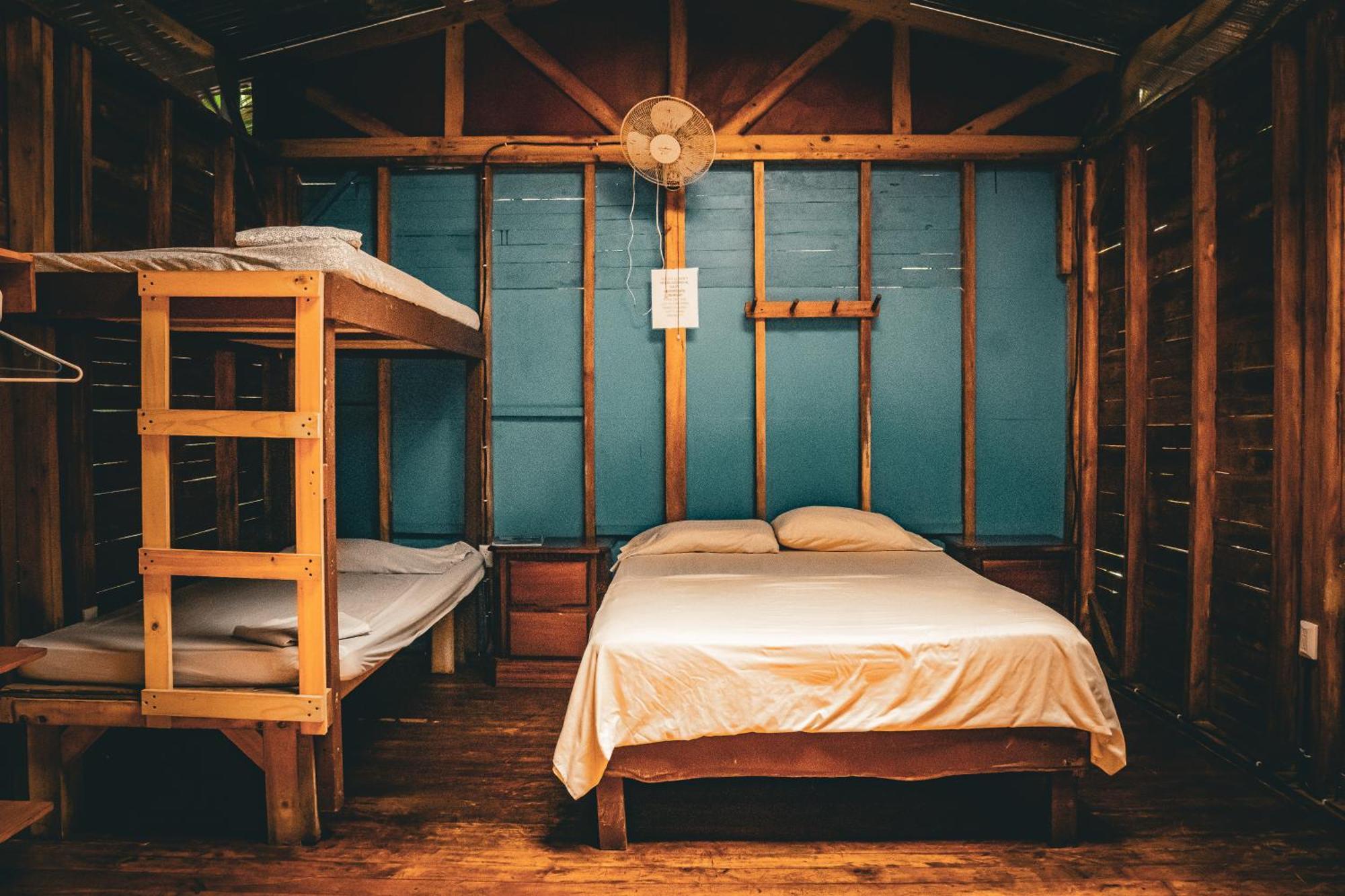 Flutterby House Hostel Uvita Exterior photo